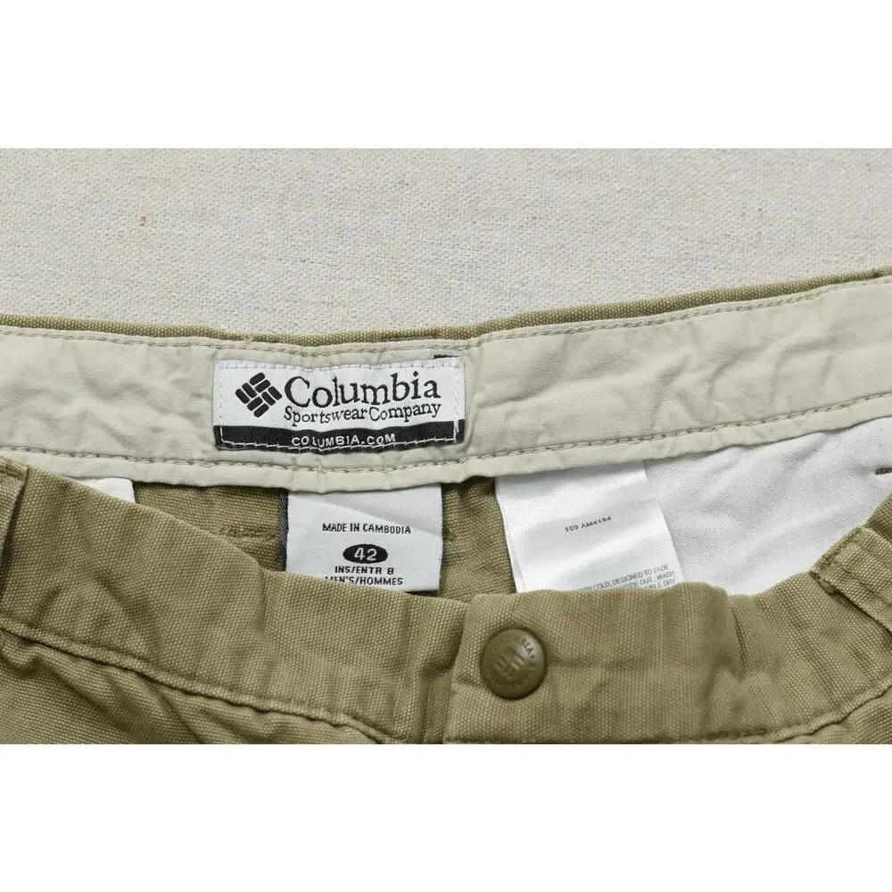 Columbia Men's Size 42 Tan Cotton Canvas Hiking Utility Shorts 8 Inch Inseam AM4